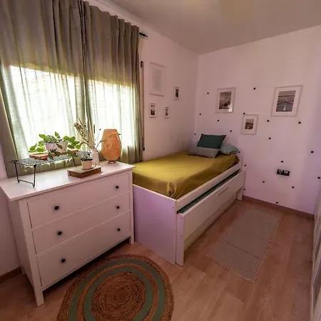 Montserrat Deluxe Barcelona Villa Vacarisas