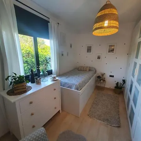 Montserrat Deluxe Barcelona Villa Vacarisas